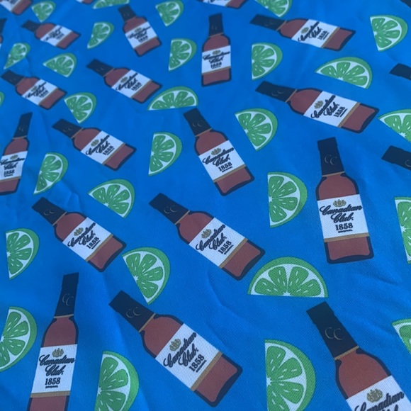 Canadian Club 1858 Whisky with Lime Medium T-Shirt Graphic Tee Golf - Picture 4 of 4